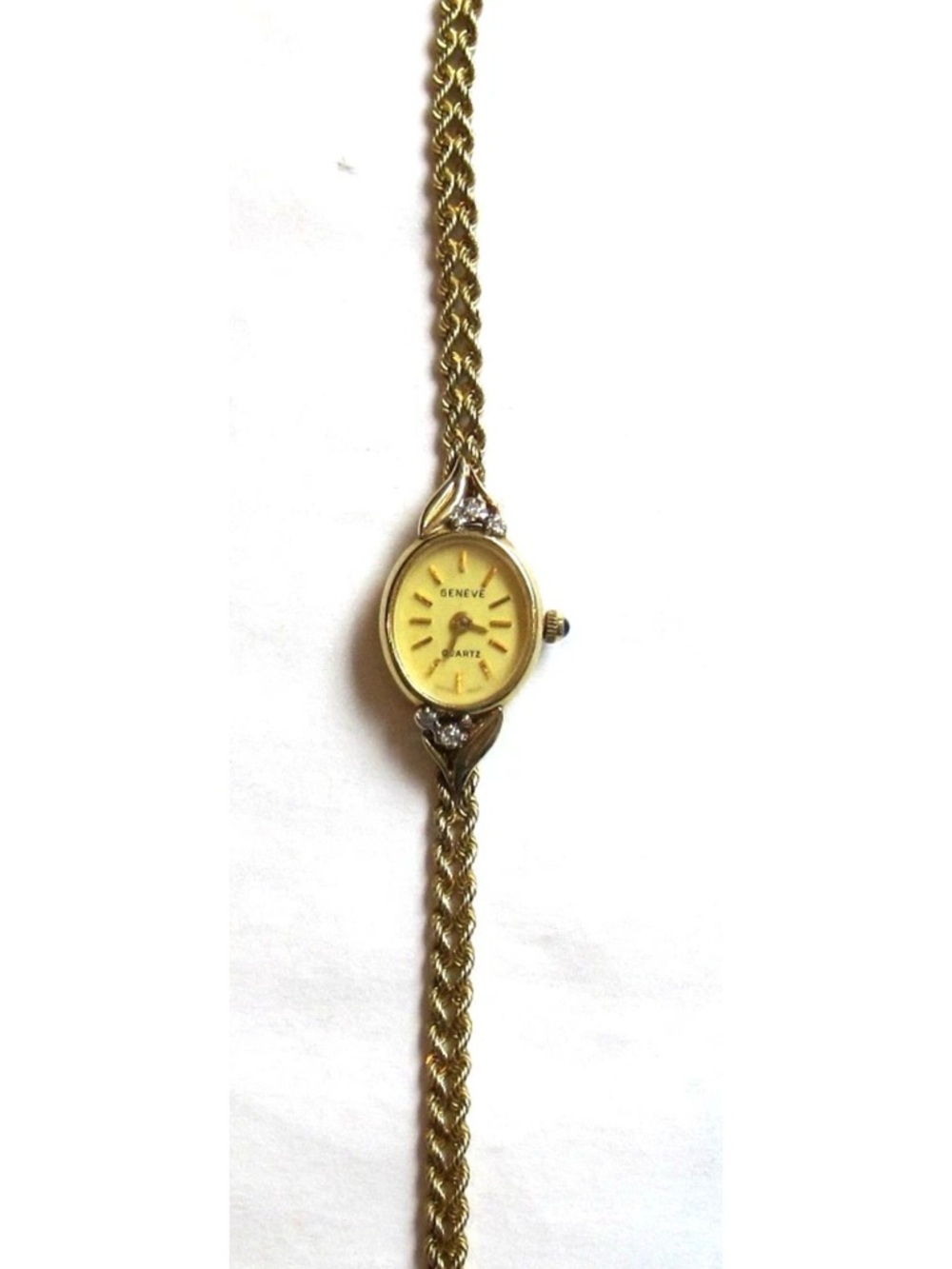 Stunning solid 10k Yellow Gold Ladies Watch with Leaf Accents - Picture 2 of 8